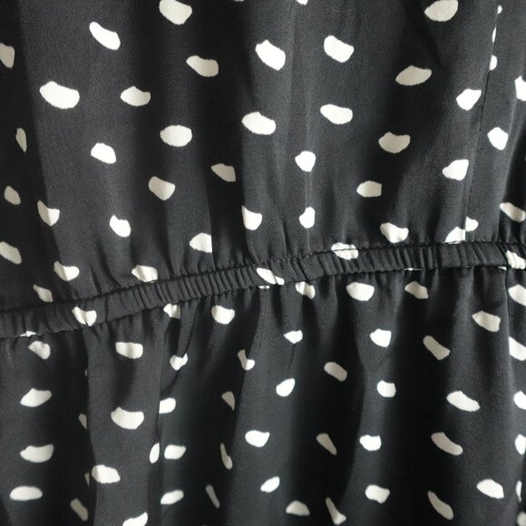 H&M Black and  off-white patterned dress - Picture 8 of 11